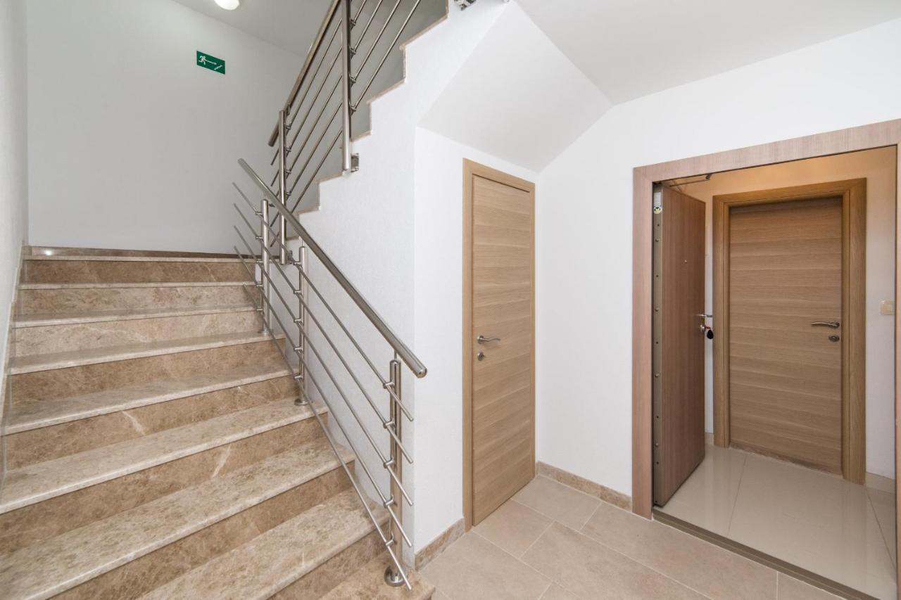 Apartments Zvonik Brist Extérieur photo