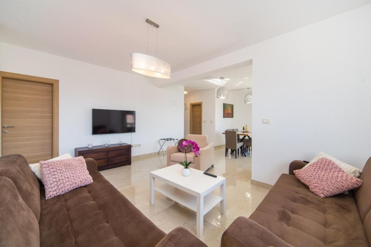 Apartments Zvonik Brist Extérieur photo
